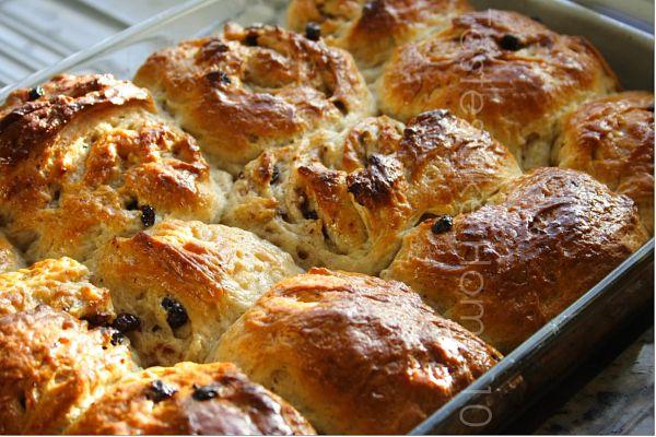 Guyanese Hot Cross Buns