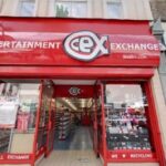 Google Street View Takes the Visitor Through Store in Ilford, London, UK